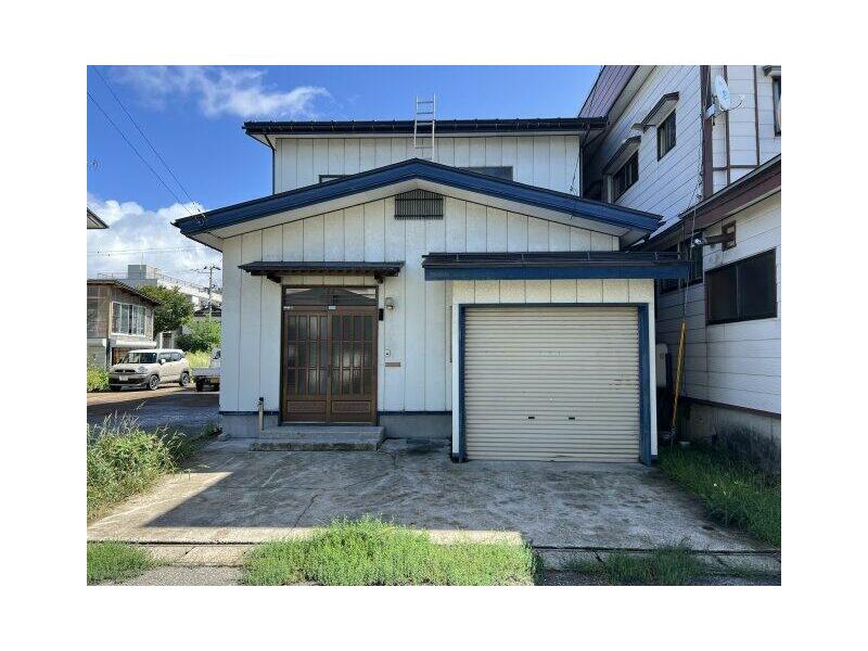 Yokote City, Maegou Ichibancho (Yokote Station) 2-story building, 6SDK