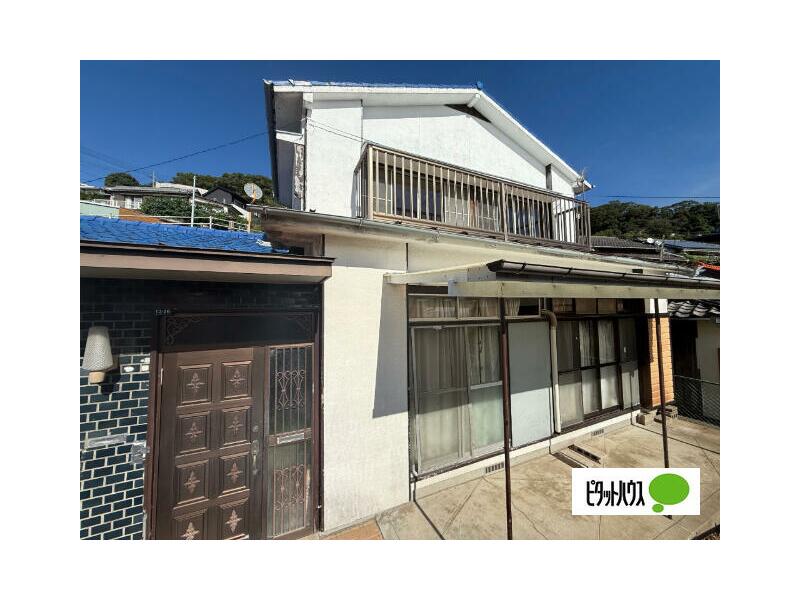 2-story building, 4DK in Kanbira Town, Sasebo City (Sasebo Chuo Station)