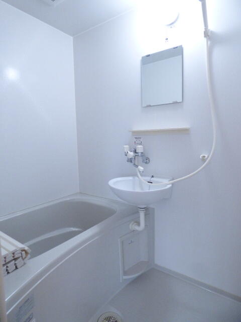 アットホーム サンハーベスト 105 １ｋ 提供元 ピタットハウス大岡山店 株 丸栄商事 大田区の賃貸アパート