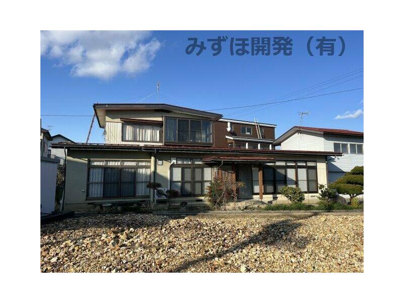 Nakayama Town, Higashimurayama District, Oaza Nagasaki (Uzen Nagasaki Station) 2-story 7LDK