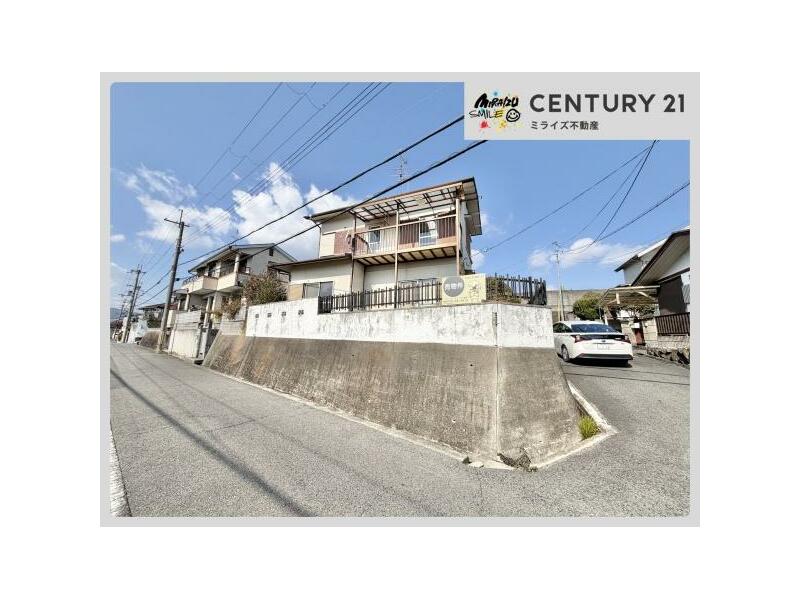 Yamatotakada-shi, Yamatotakada Oaza-Tsukiyama (Tsukuyama station) 2F 4DK

3,800,000 yen