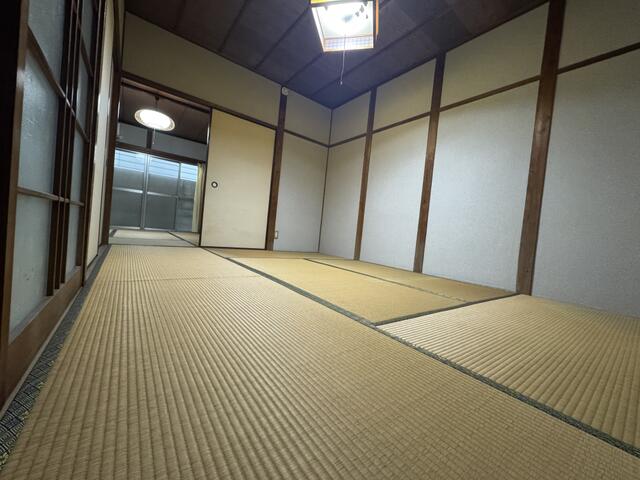Takamatsu City, Kozai Honmachi (near Kozai Station), 2-story building, 5DK &mdash; photo 4