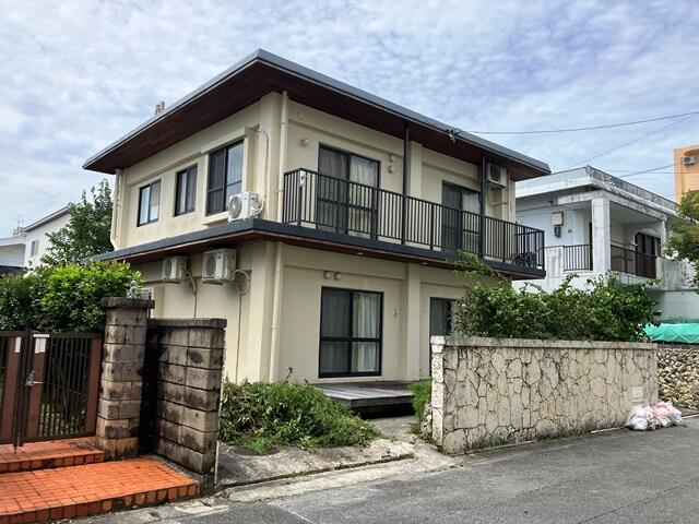 Cheap house for sale in Chatan, Okinawa
