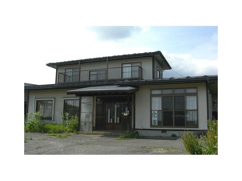 Takizawa City, Ukai Ubayashiki (Koiwai Station) 2-story building 8LDK