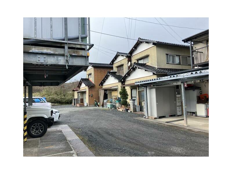 Maizuru-shi, Aza Takano Yuri (Nishi-Maizuru Sta.) 2F 4DK

4,500,000 yen