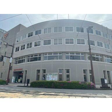 富山中央郵便局まで500m