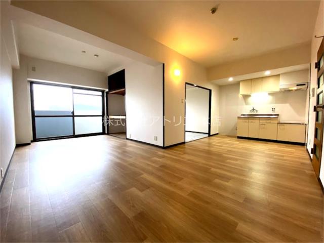 アットホーム 長田センタービル 9階 提供元 住まいの情報館 株 アトリエ 本店 東大阪市の賃貸マンション