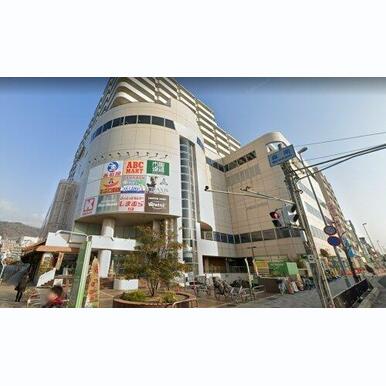 SeLVA(セルバ)甲南山手 距離:1,109m