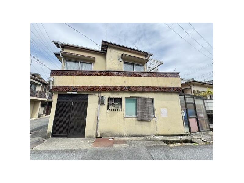 Otsu City, Kokubun 1-chome (Ishiyama Station) 2-story building 5K
