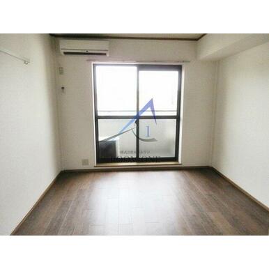 洋室のお部屋です。