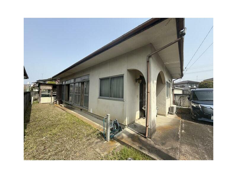 Tochigi City, Jonai Town 2-chome (Tochigi Station) Single-story building 2DK