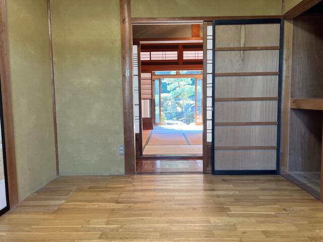 アットホーム】豊川市 長沢町向屋敷 （名電長沢駅 ） 2階建