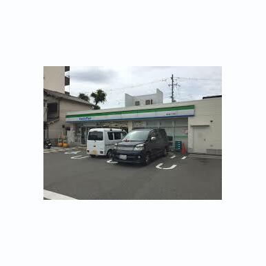 ファミリーマート 浜口西一丁目店 距離:731m