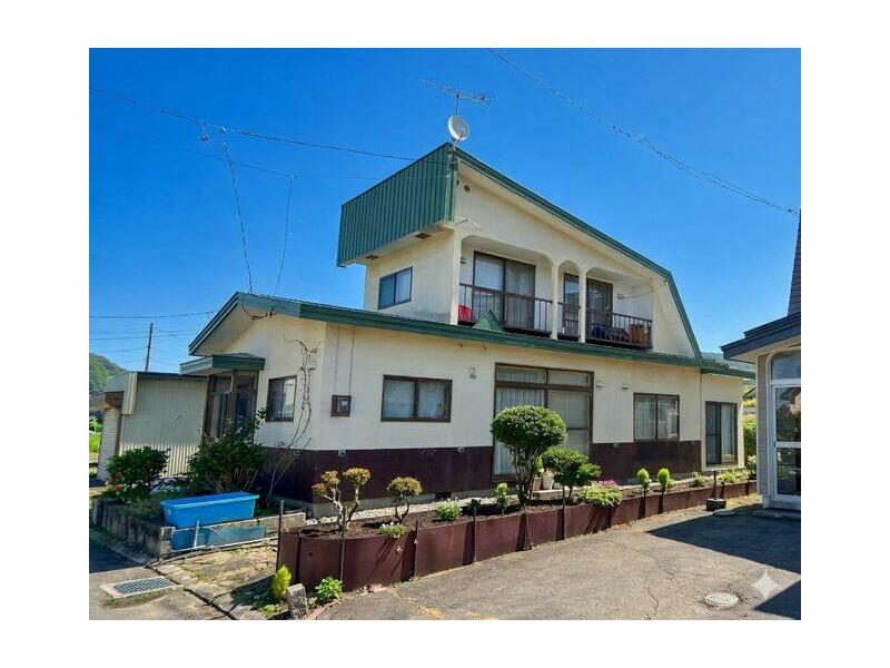 Nakagawa District, Honbetsu Town, Minami 4-chome (Ribetsu Station) 2-story 4SLDK