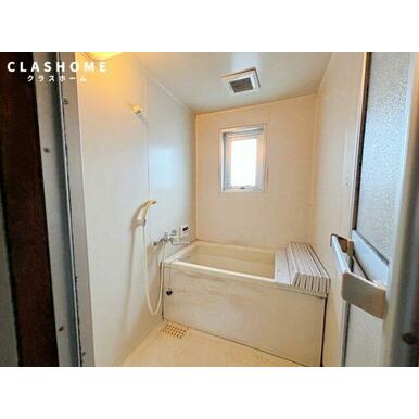 同物件の別部屋になります。