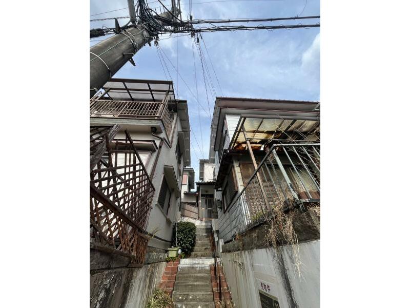 Yamatokoriyama-shi, Yamatokoriyama Koizumi-cho (Yamato Koizumi station) 2F 3DK

2,450,000 yen