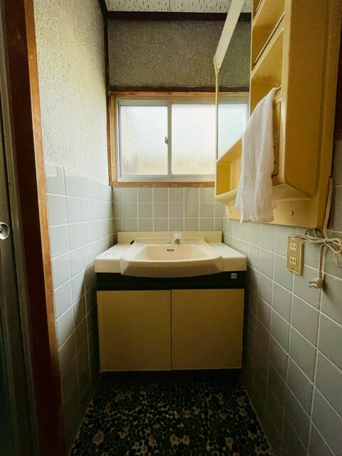 Takamatsu City, Kagawa-cho Asano, 2-story building, 5DK &mdash; photo 8