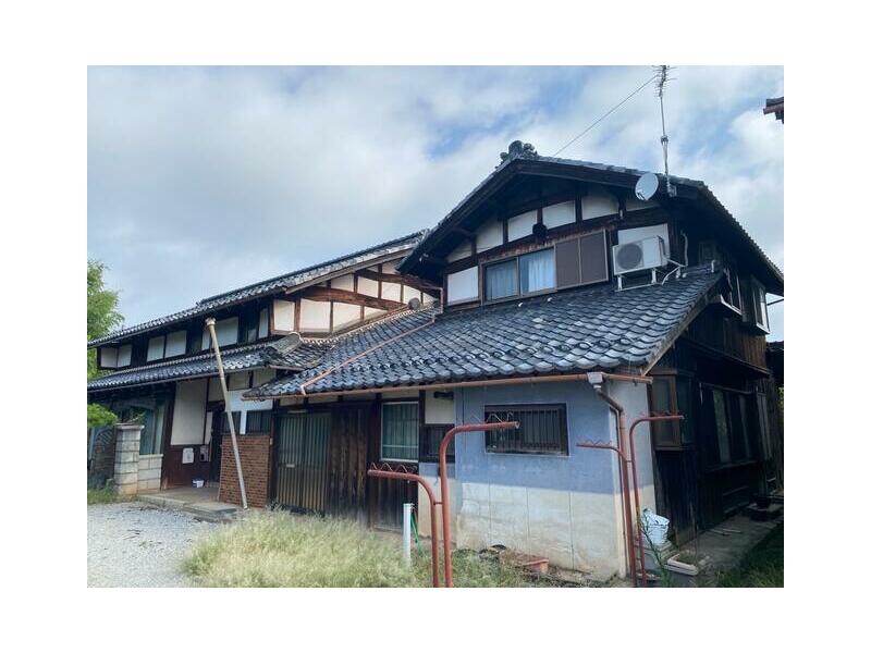 Kiyosaki-cho, Hikone-shi, Kanagawa (Kawase Sta.) 2F, 10DK

3.8 million yen