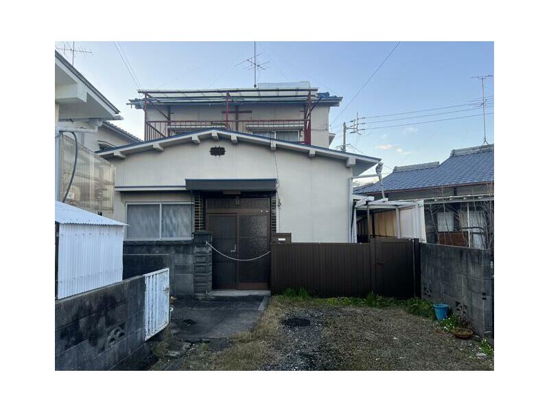 2F 4DK in Takaota, Tobe-cho, Iyo-gun

4,800,000 yen