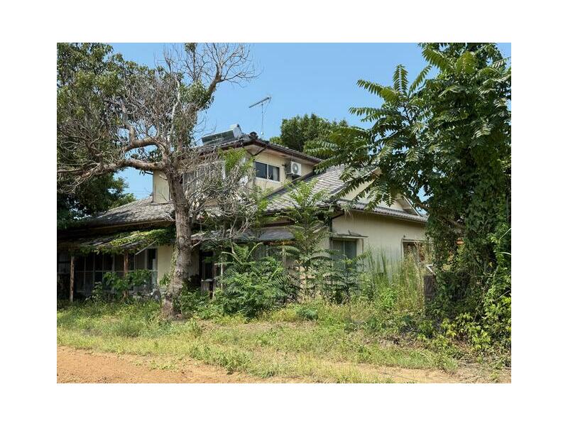 Usa city, Oaza-Kitausa (Yanagigaura station) Single-story building, 8LDK

3.3 million yen