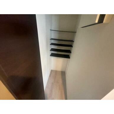 シューズボックスにきれいに靴を収納できますよー！