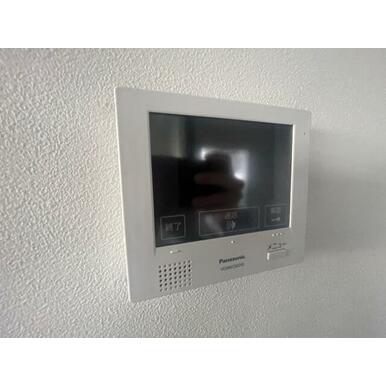 インターホンは通話ができるので急な訪問があっても安心です。