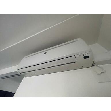 エアコンもあり暑い夏もこれで快適ですよ～