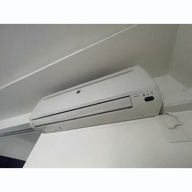 エアコンもあり暑い夏もこれで快適ですよ~