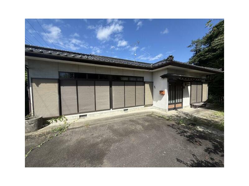 Shirakawa City, Omorinouchi (Shirakawa Station) Single-story building 4DK