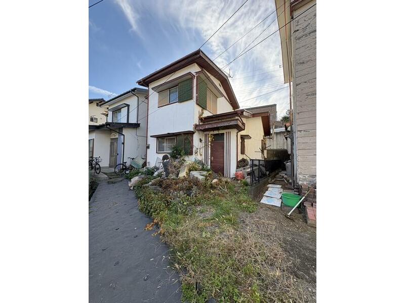 3-chome, Kataoka-cho, Takasaki-city (Takasaki station) 2F 3DK

1,400,000 yen