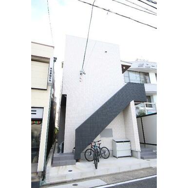 アットホーム プレミア清水 １０２ 提供元 株 洞口 ルームセレクト東別院店 名古屋市北区の賃貸アパート