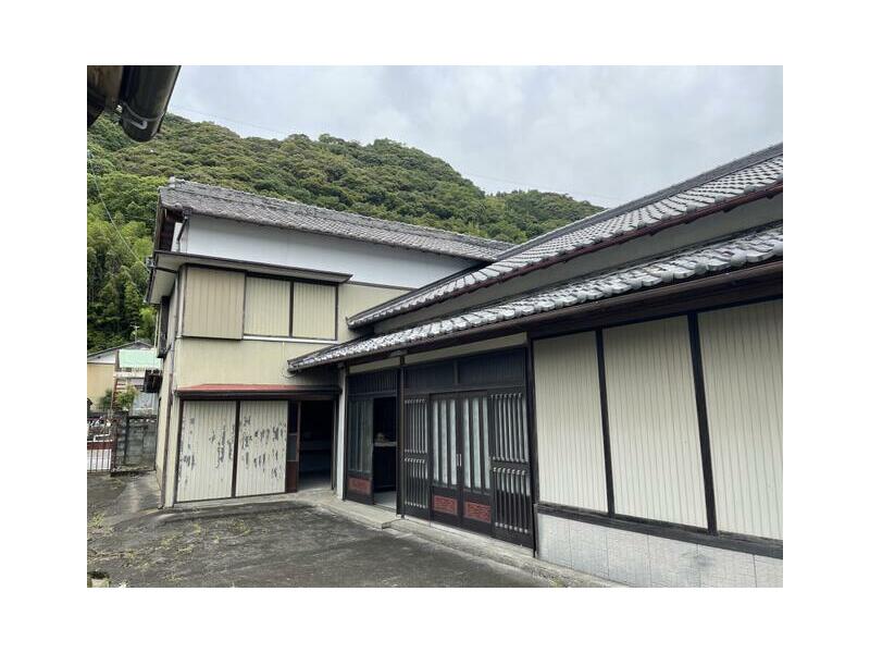 Aki District, Yasuda Town, Oaza Nishijima (Yasuda Station) 2-story 7DK