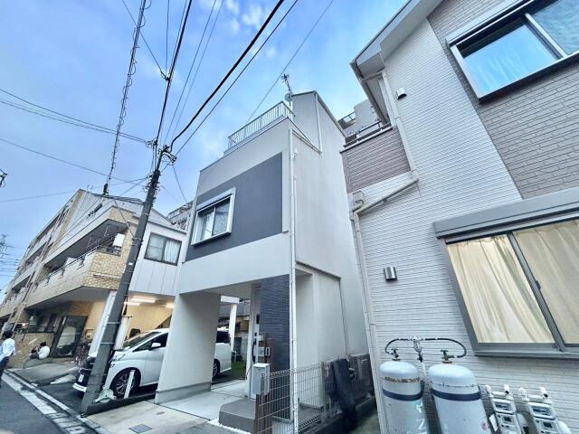 アットホーム】足立区 中川4丁目 (亀有駅 ) 3階建 2SLDK アットホーム】足立区 中川4丁目 (亀有駅 ) 3階建 2SLDK