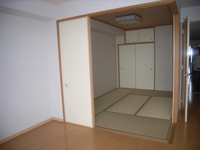 アットホーム サーパス富樫 3 3ldk 提供元 株 泰成商会 金沢市の賃貸マンション アットホーム サーパス富樫 3 3ldk 提供元 株 泰成商会 金沢市の賃貸マンション