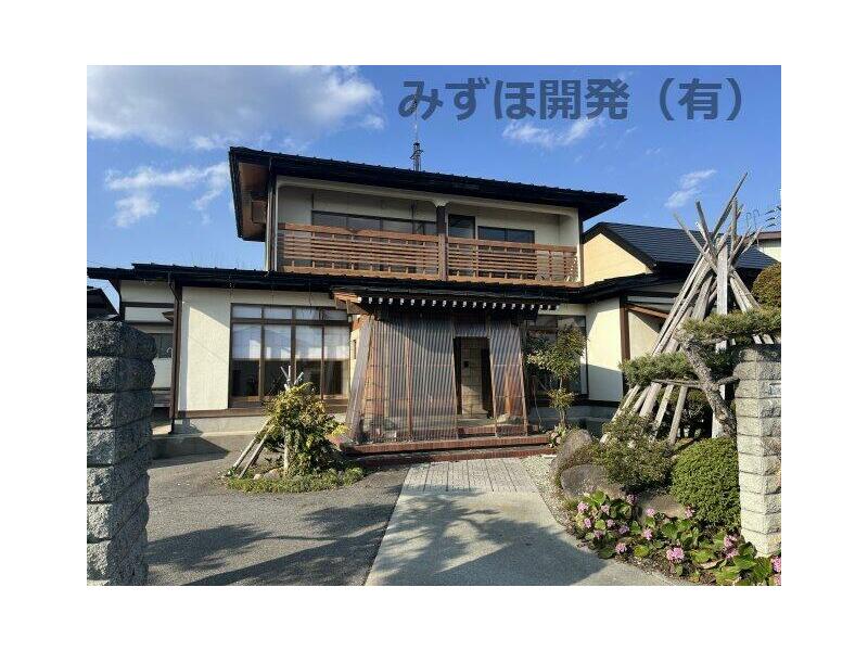 Murayama City, Oaza Kawashima Ko (Murayama Station) 2-story building 8DK