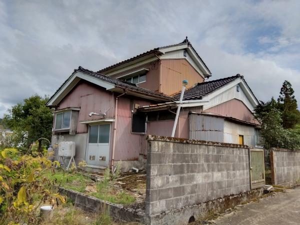 Cheap house for sale in Nakaniikawa, Toyama