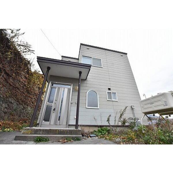 横扉・中扉付き】【ヒンジ弱りあり】保冷コンテナ 長さ約602cm×幅225cm