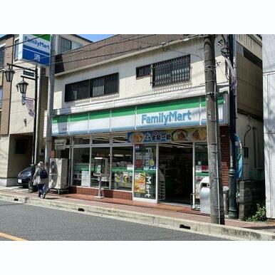 ファミリーマート 上野芝店 距離:561m