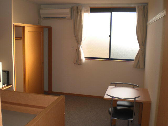 アットホーム レオパレスソレーユ １０２ １ｋ 提供元 いい部屋ショップネットワーク 株 綾歌郡宇多津町の賃貸アパート