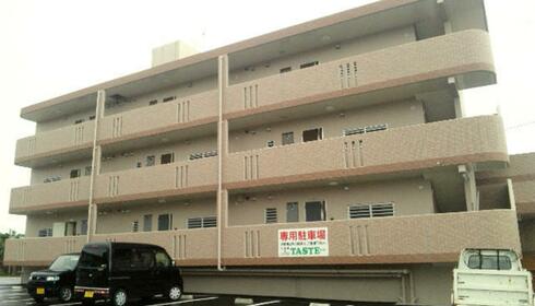 コンフォートHikari 201 2LDK