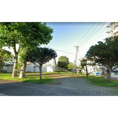 登別市立幌別中学校 距離:1,468m