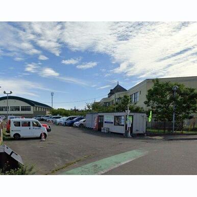 登別市立幌別小学校 距離:743m