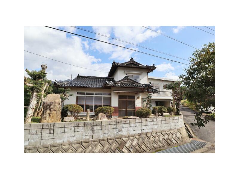 Tsuyama City, Kamo Town, Kogō (Mimasaka Kamo Station) 2-story building 6DK