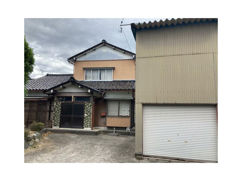 Toyama City, Tochitani (Kureha Station) 2-story building 5SDK