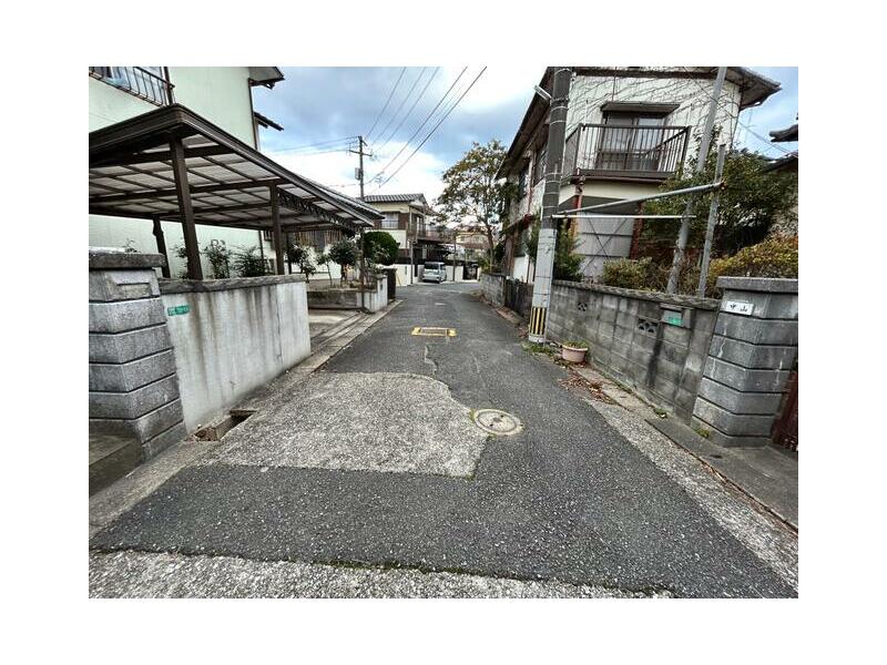 Kokura Minami Ward, Kitakyushu City, Nakayoshida 6-chome 2-story 4DK