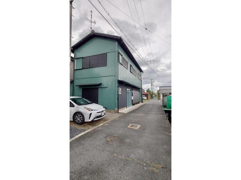 Suhei, Ryuo Town, Gamou District (Omi Hachiman Station) 2-story 4LDK