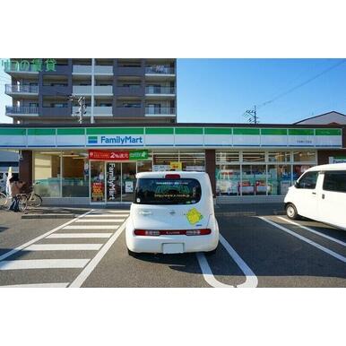 ファミリーマート春日下白水店 距離:2,706m
