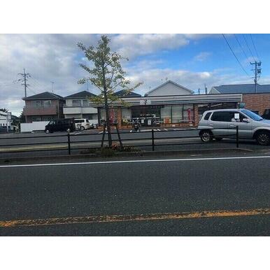 セブンイレブン那珂川橋店 距離:1,762m