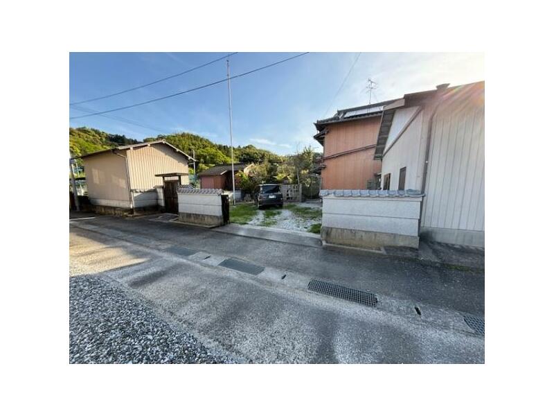 Nankoku City Inou (Seiwa Gakuen-mae Station) 2-story 8DK