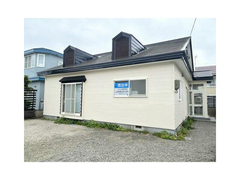 Kuroishi City Miharamachi (Kuroishi Station) 2-story 3LDK